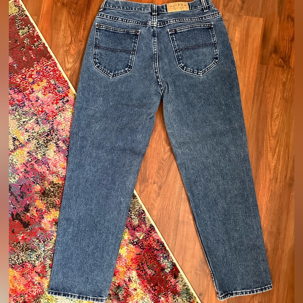 Vintage Lee Riders jeans. Mom 90s style fit.